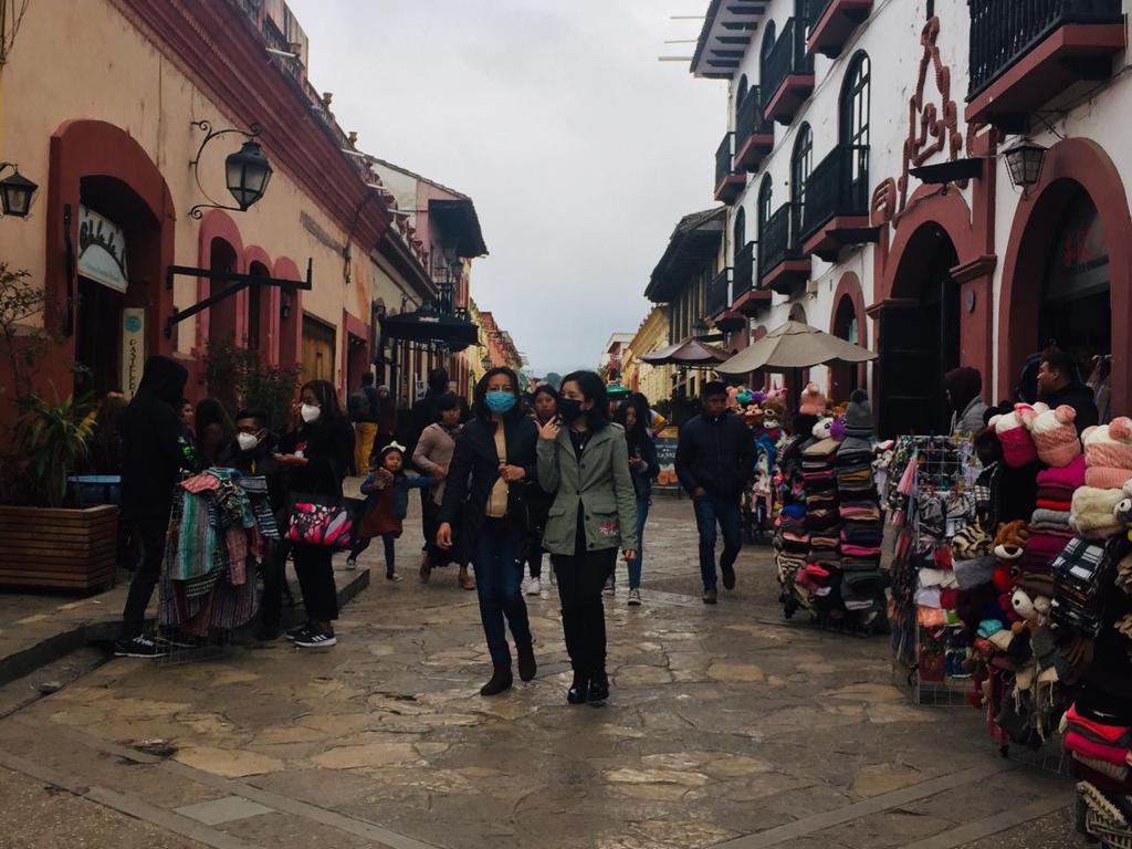 Turistas van y vienen pero no son suficientes Turistas van y vienen pero no son suficientes WhatsApp Image 2021 03 31 at 10.38.19 1