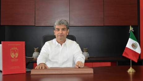 Secretario Aquiles Espinosa podría ser destituido e iría a prisión por violar amparo federal