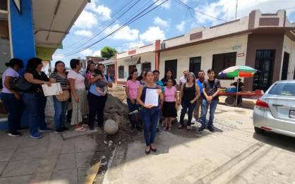 El Ayuntamiento de Cacahoatán los echó a la calle