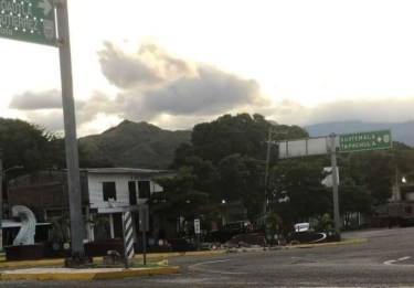 Otra vez ‘bolo’; denuncian al hijo de la presidenta de Arriaga