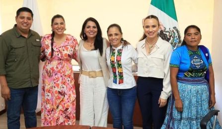 La secretaria de Turismo de Tabasco, Katia Ornelas Gil, pidió disculpas a la ultramaratonista rarámuri tras la polémica por su exclusión en fotos del serial México Imparable. En contraste, las funcionarias chiapanecas María Eugenia Culebro y Bárbara Altuzar permanecen mudas.