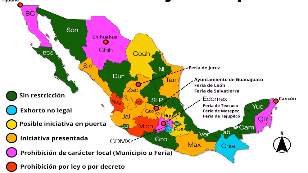 Luis R. Conríquez en el Palenque de la Feria Chiapas 2025